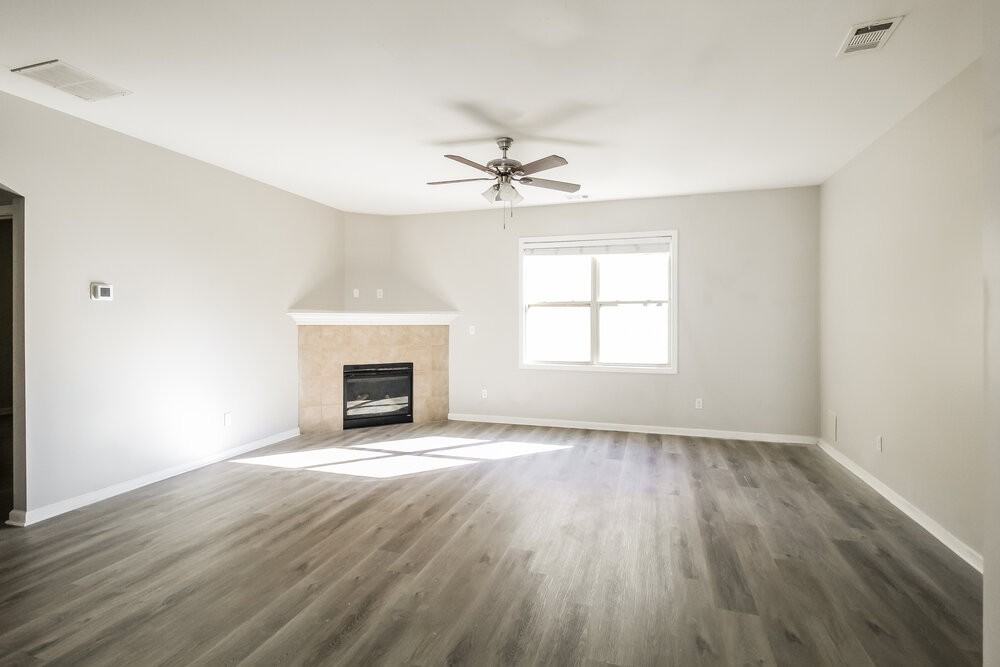 30 Inverness Ave - Photo 4 of 17