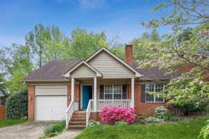 featured image of 8200 David Lee Ln