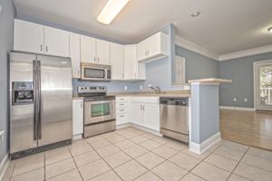 featured image of 1602 Basildon Rd #1