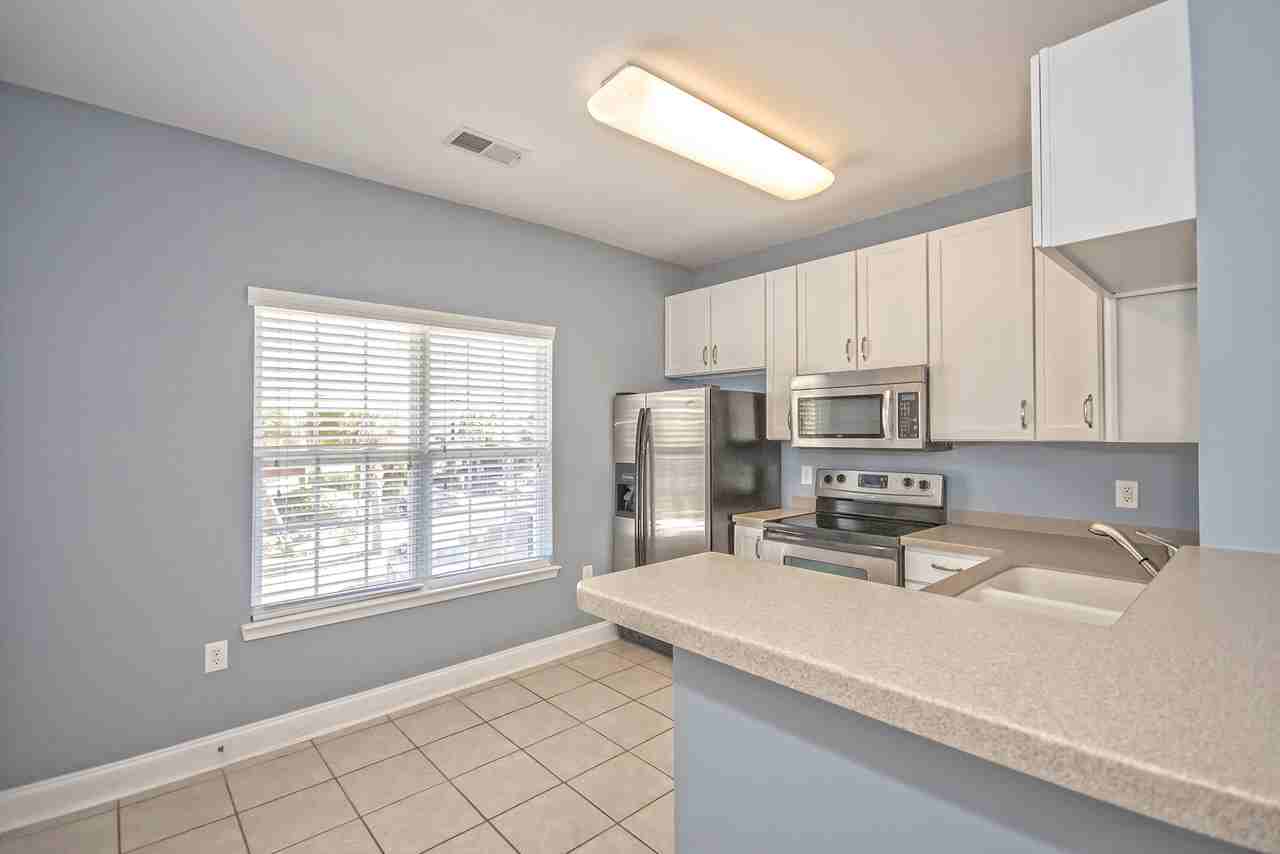 1602 Basildon Rd #1 - Photo 6 of 14