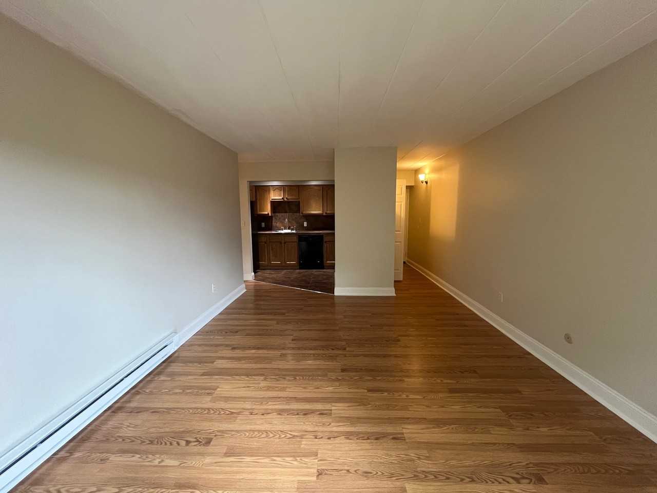 151 Robinson St #43 - Photo 4 of 22