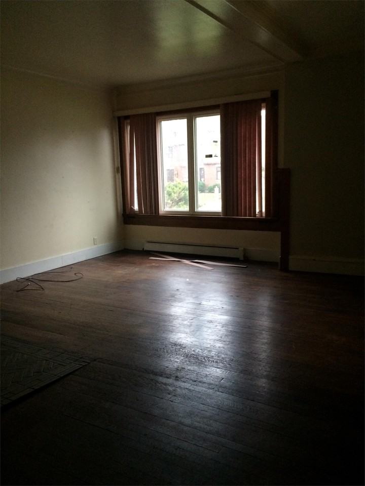 130 Leland Ave - Photo 2 of 13