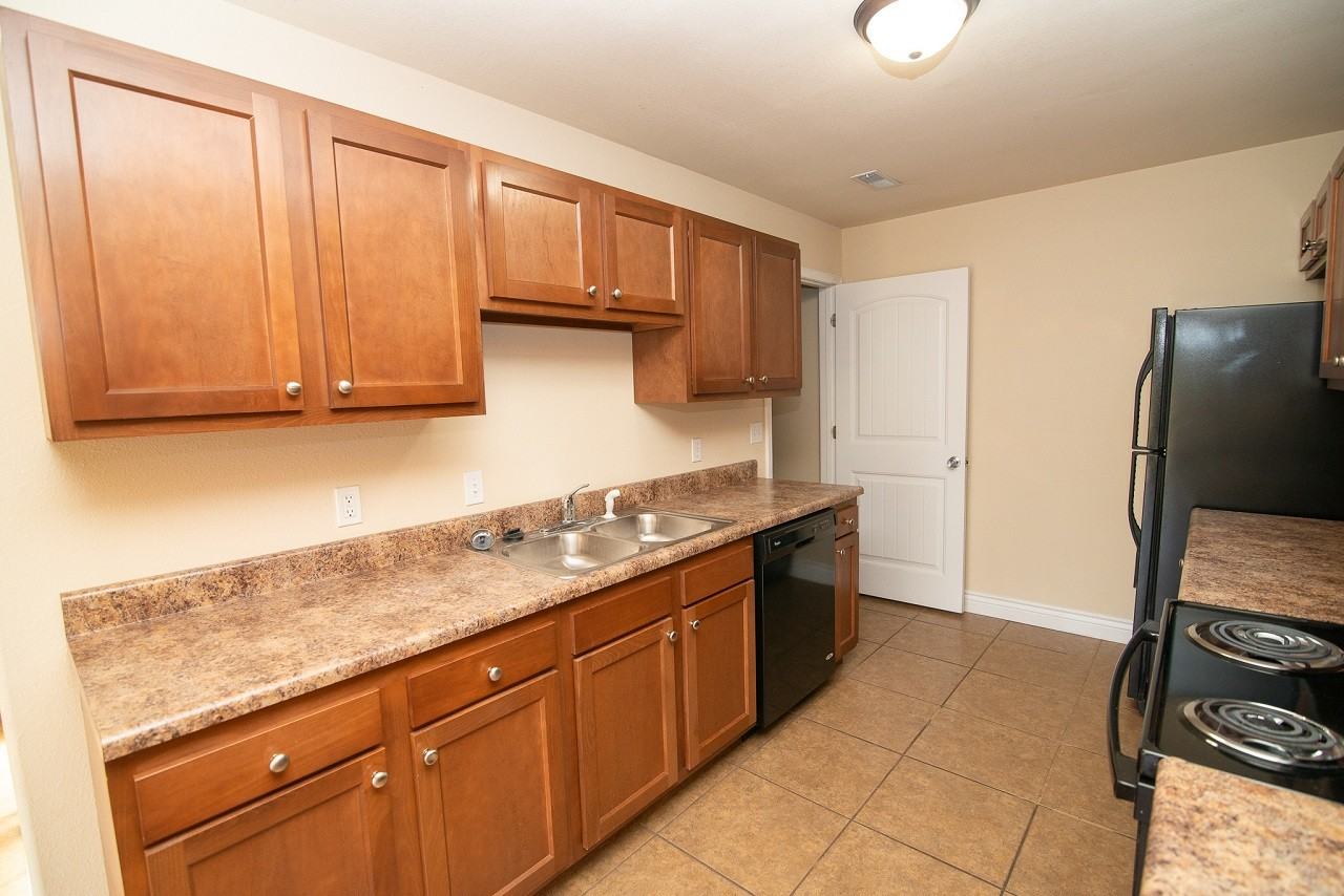 175 Rylee Cir #C - Photo 4 of 14