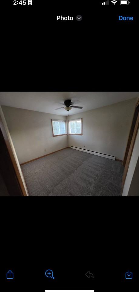 565 Crestview Dr #1 - Photo 5 of 11