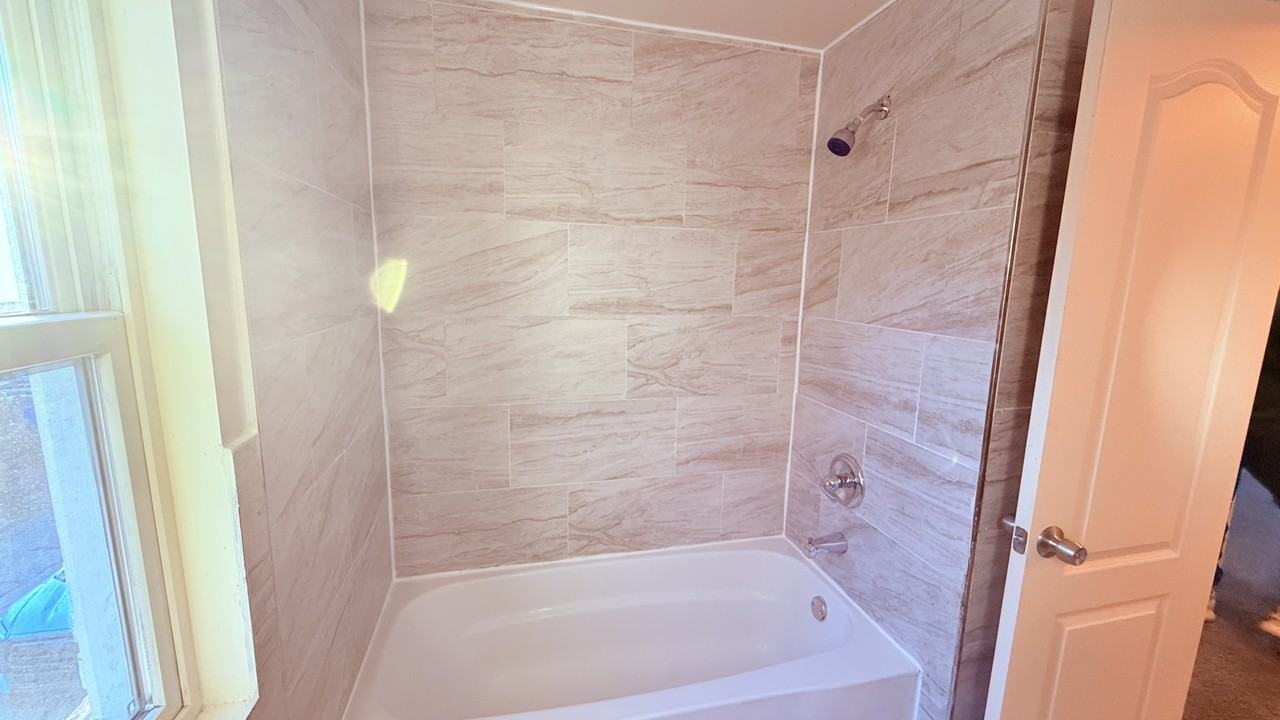 20619 W Chicago St #0 - Photo 6 of 10