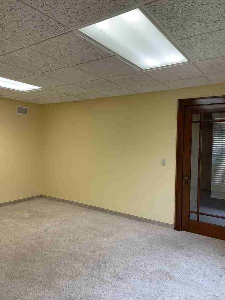 115 E Broadway St #1 - Photo 3 of 11