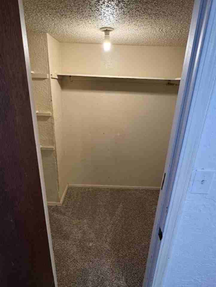 131 Crystal Cir - Photo 6 of 7