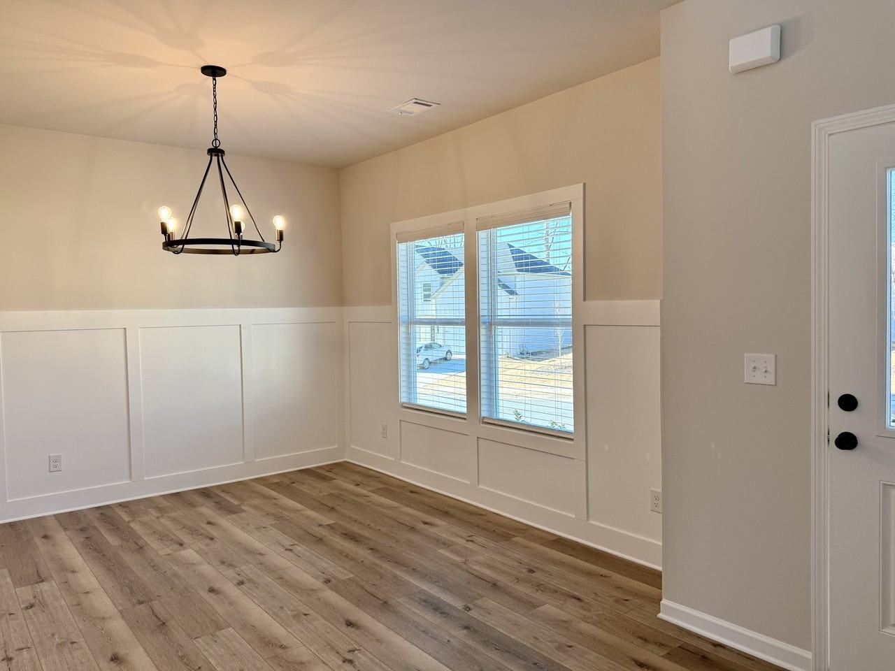 401 Fox Creek Dr #1 - Photo 2 of 30