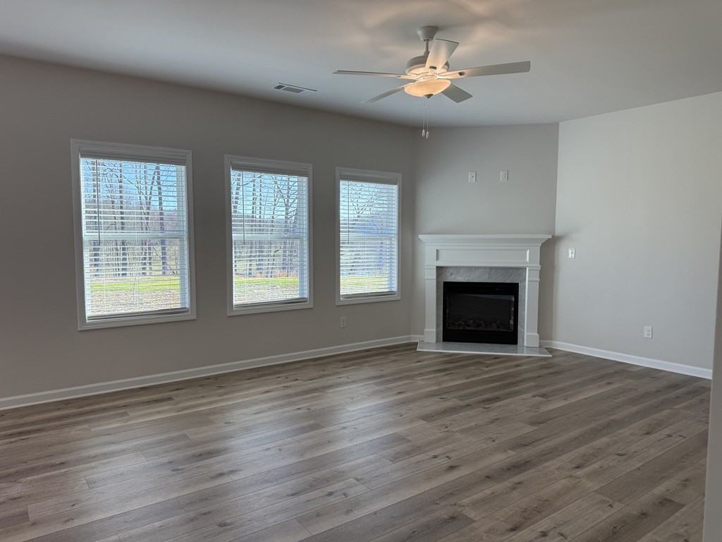 401 Fox Creek Dr #1 - Photo 5 of 30