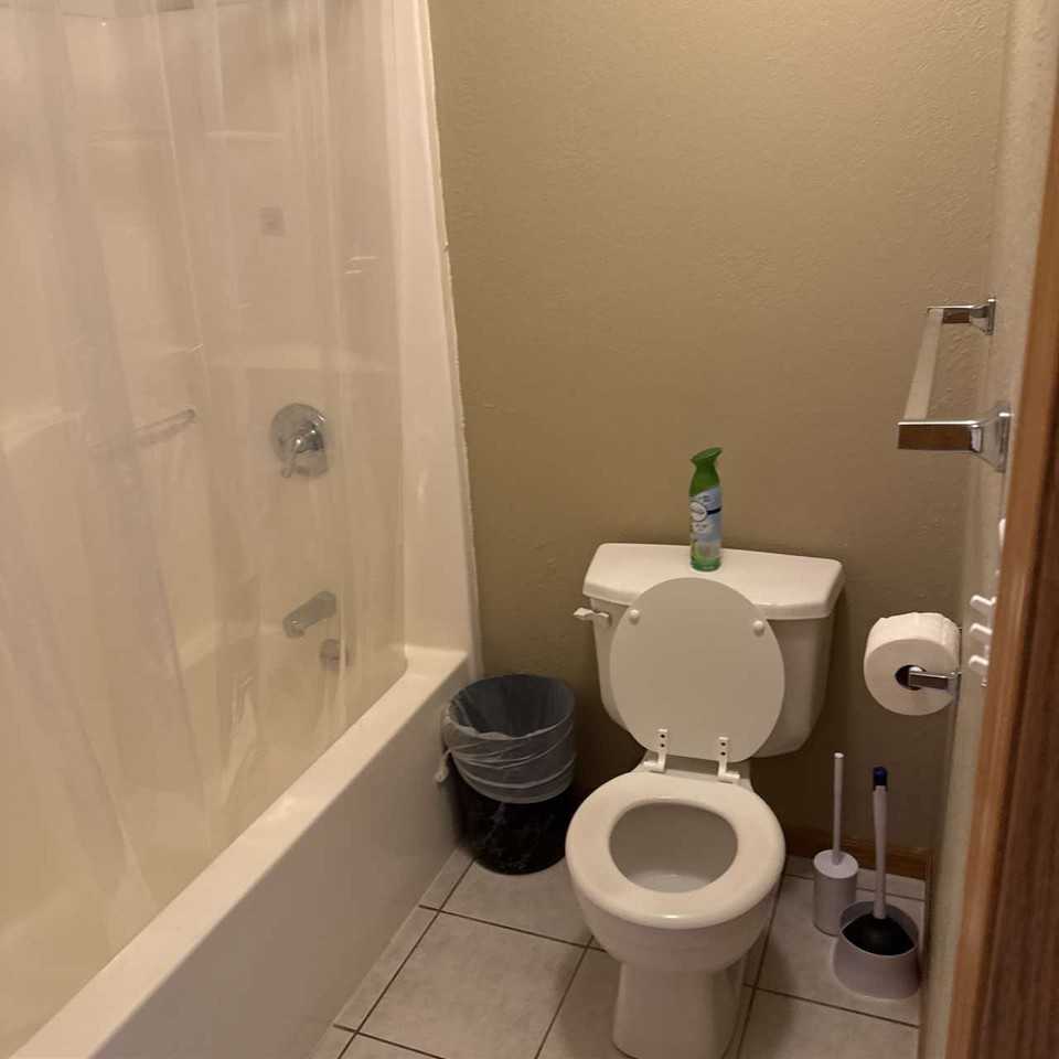 408 Ming St #C - Photo 5 of 7