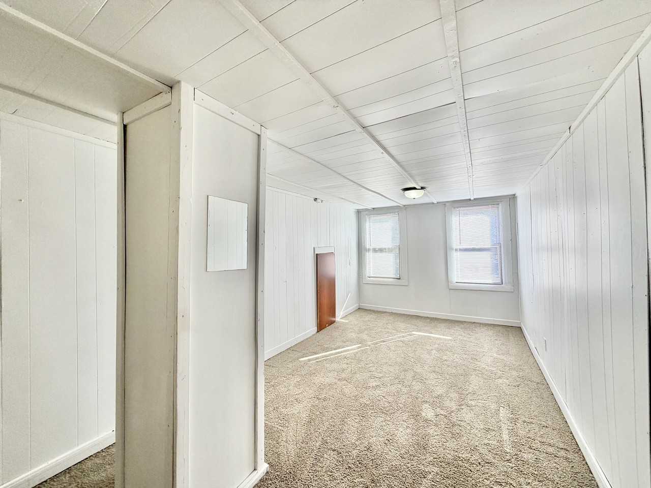 923 Randall St #1 - Photo 4 of 25