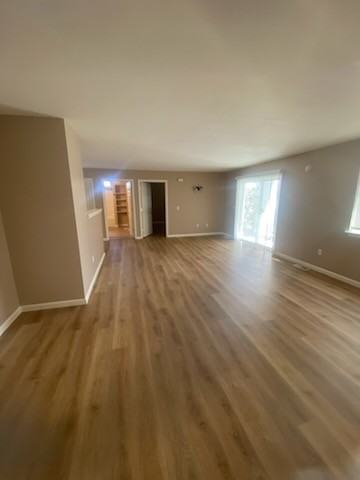 712 Oakmont Rd #4 - Photo 4 of 11