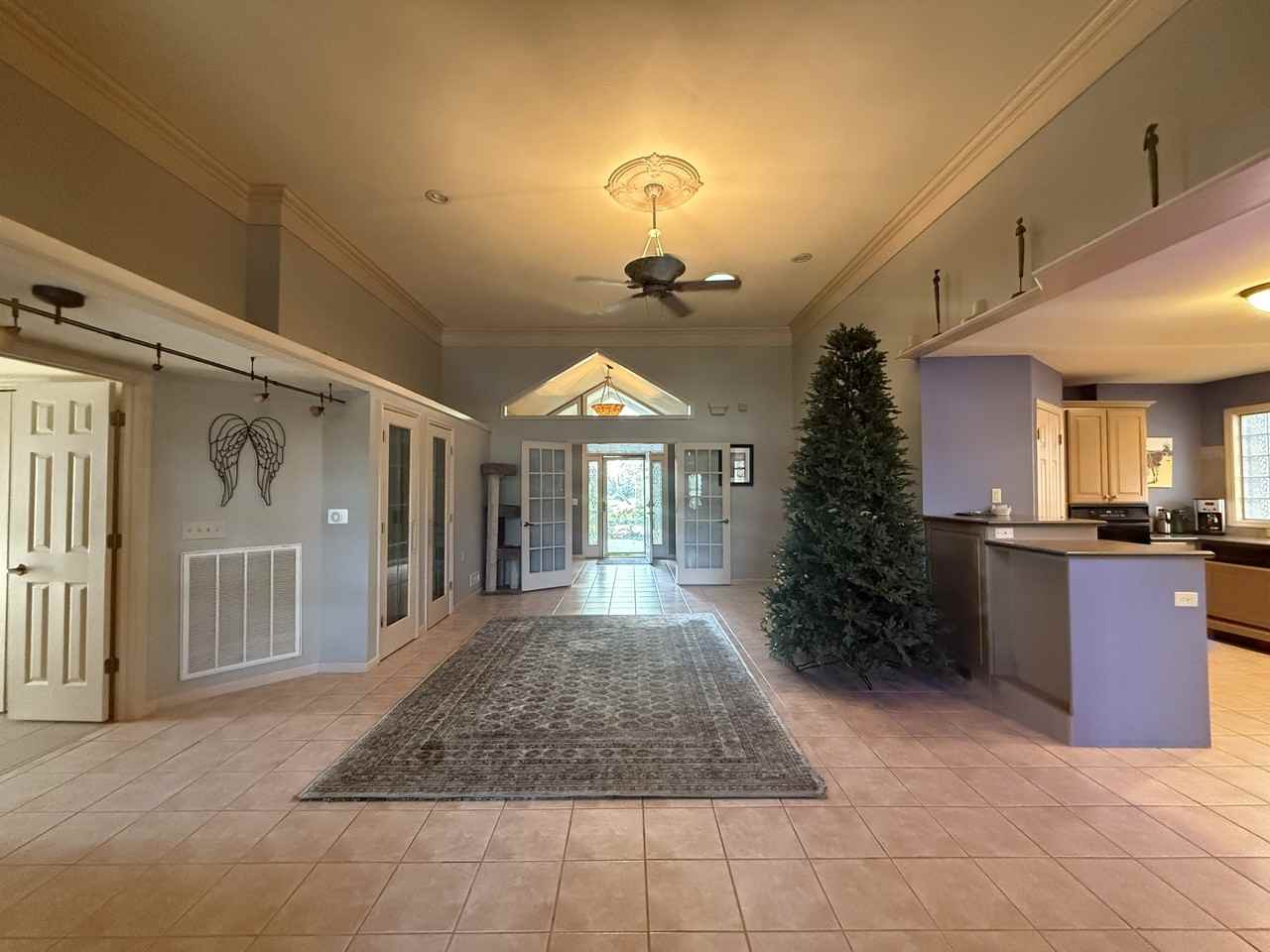 1305 Clipper Rd #1 - Photo 3 of 21