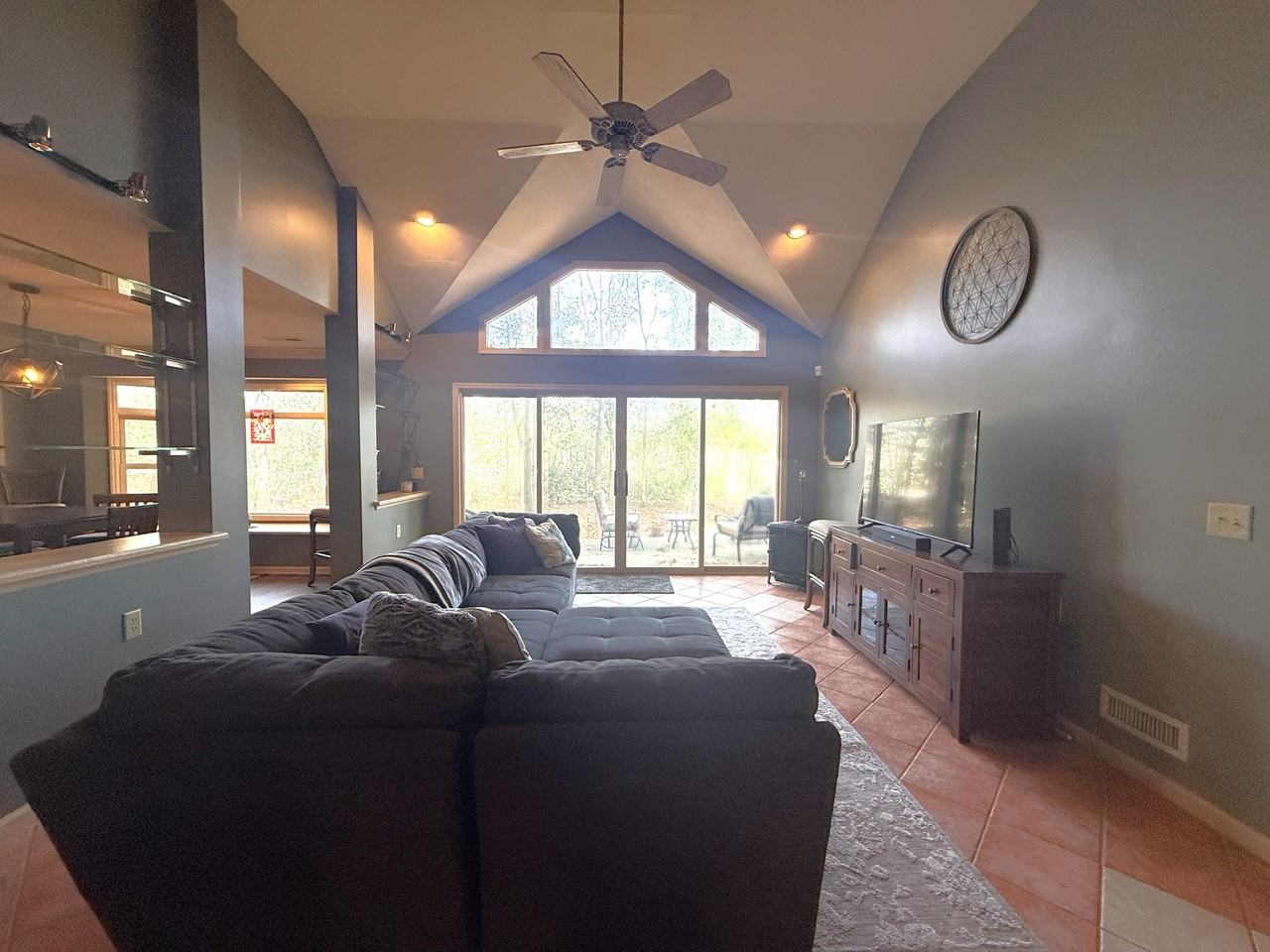 1305 Clipper Rd #1 - Photo 7 of 21