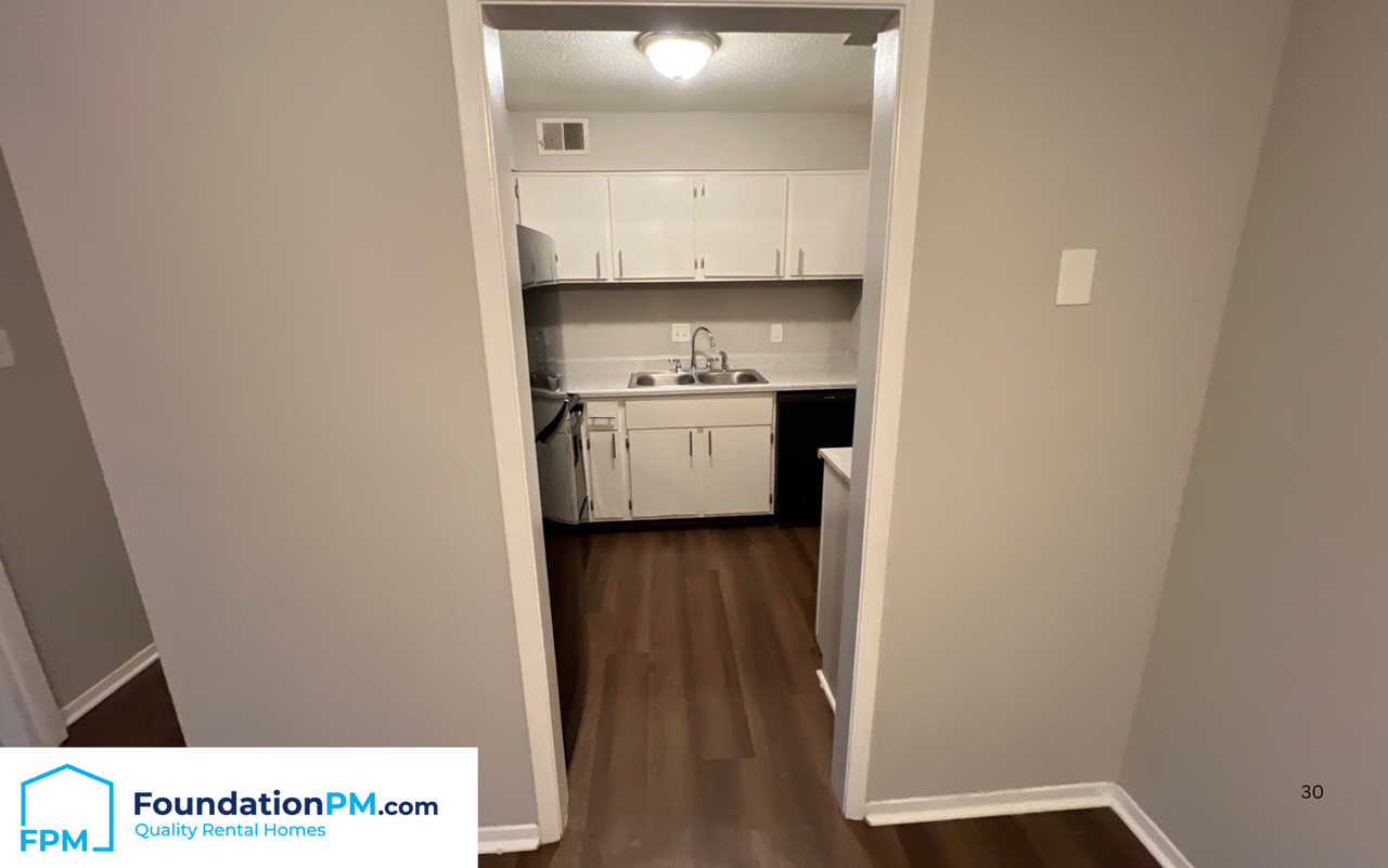 3949 Macon Rd #4 - Photo 5 of 15