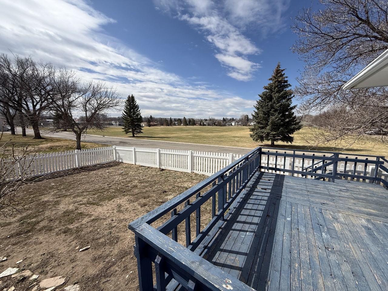 628 3rd Ave Nw #1 - Photo 2 of 29