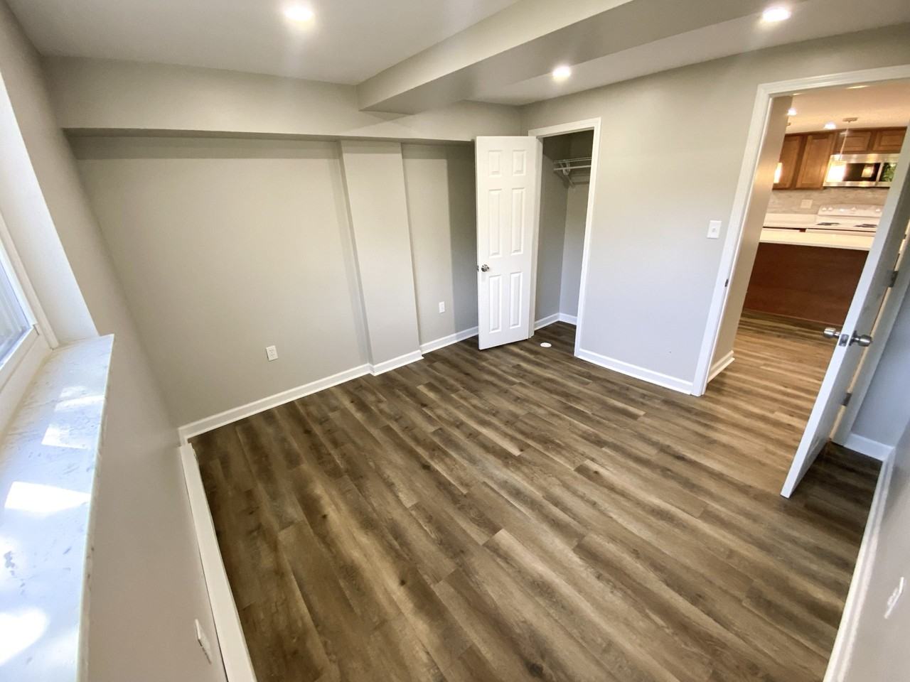 285 MOON CLINTON ROADAPT F #F - Photo 2 of 6