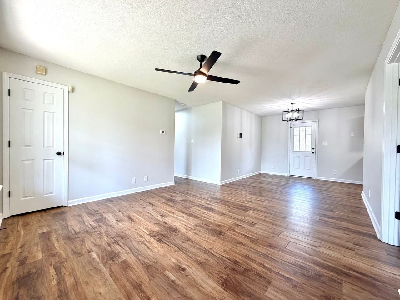 740 Carmack Ct - Photo 2 of 30