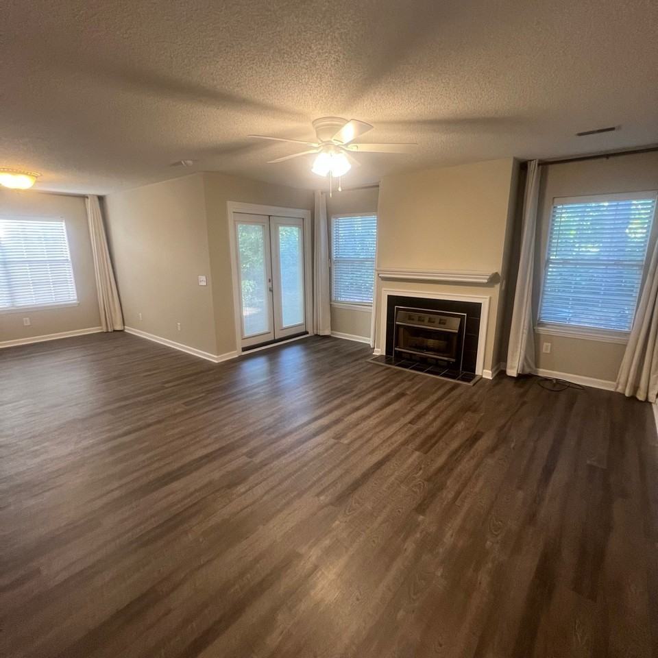 3007 Mulberry Ln Unit A #1 - Photo 2 of 28