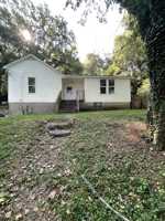 featured image of 3206 Campbell St #1