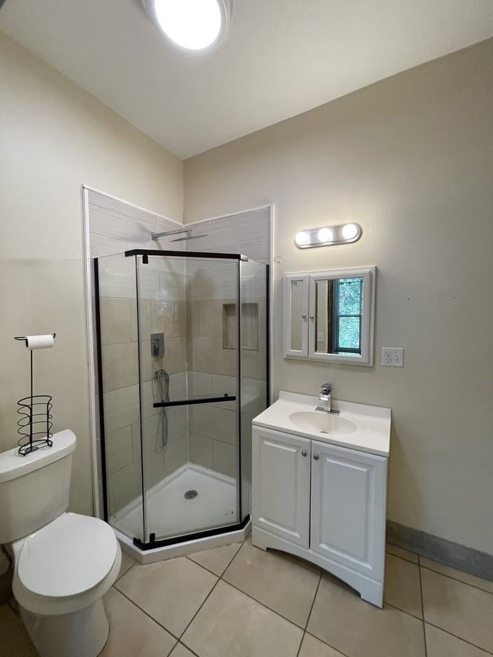 3206 Campbell St #1 - Photo 6 of 11