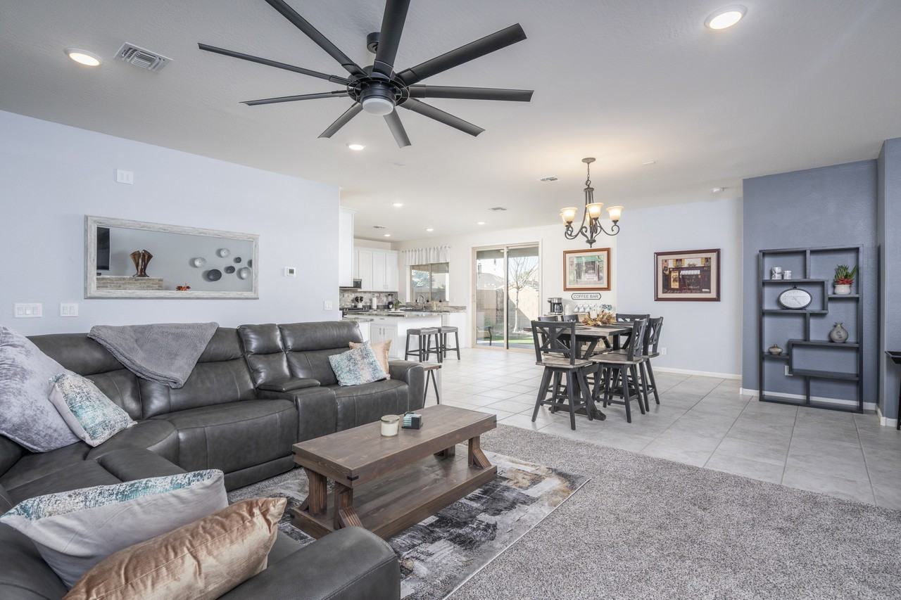 750 W Torino Pl #1 - Photo 4 of 28