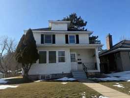 featured image of 1729 Woodland Ave