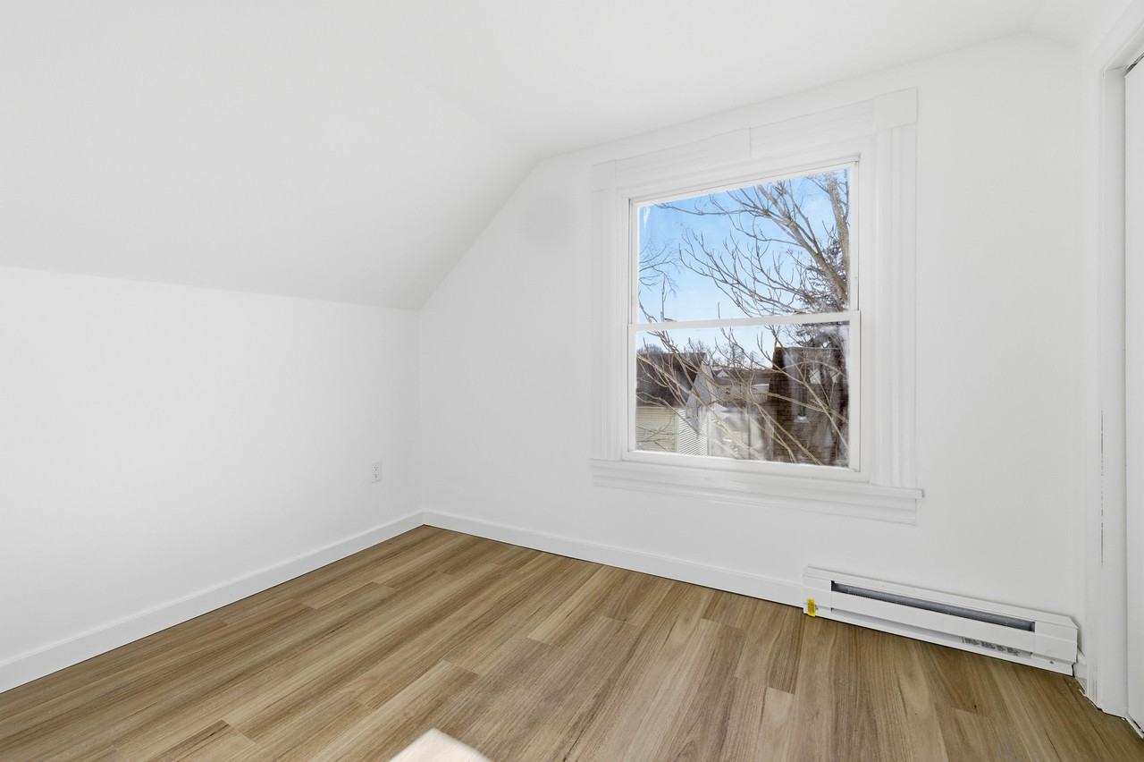 159 Connecticut Avenue #3rd Floor - Photo 6 of 28