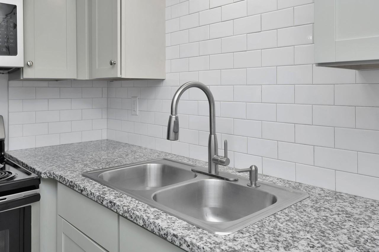 Parkside Place - Photo 4 of 50