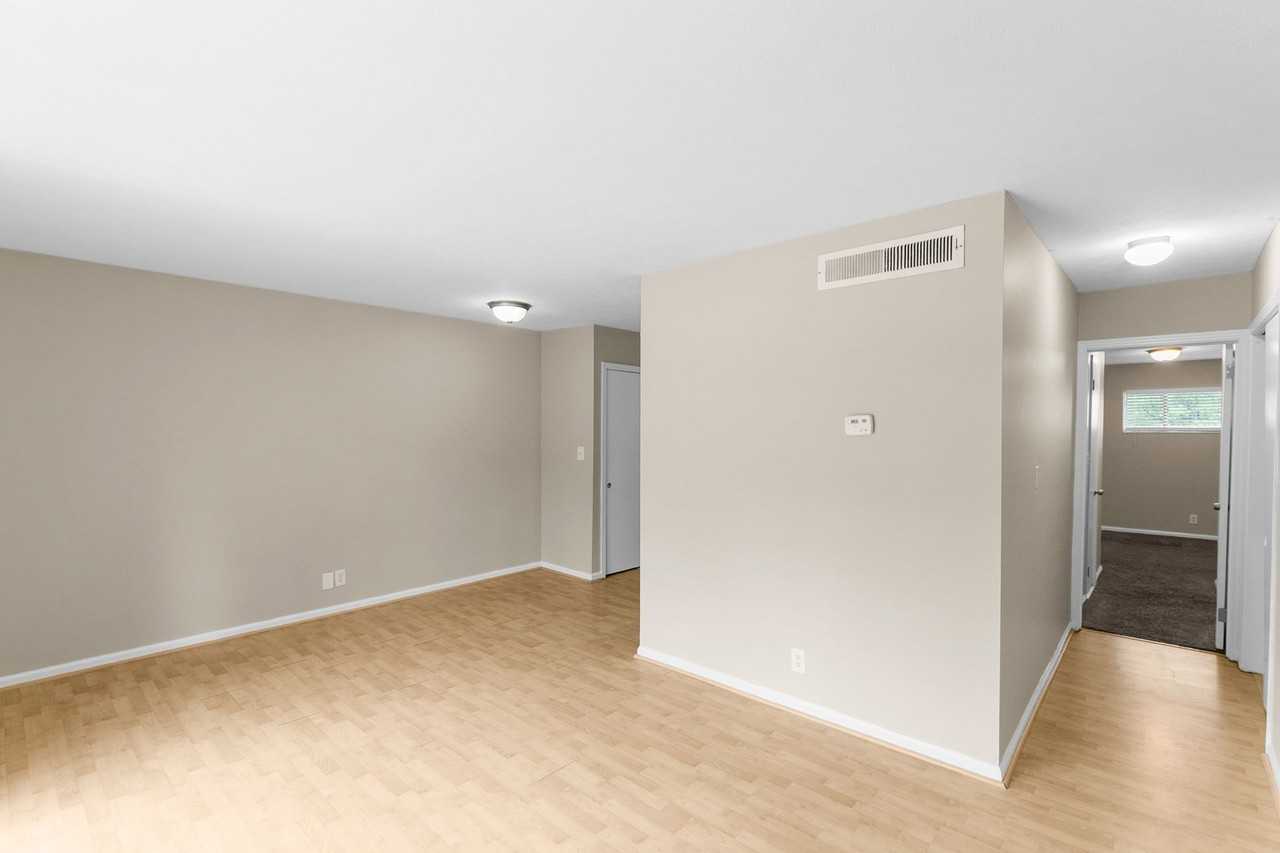 Clairview Apartments - Photo 3 of 9