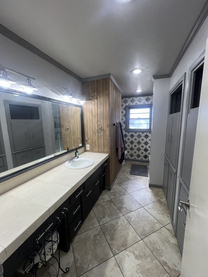 4613 28th St #1 - Photo 7 of 12