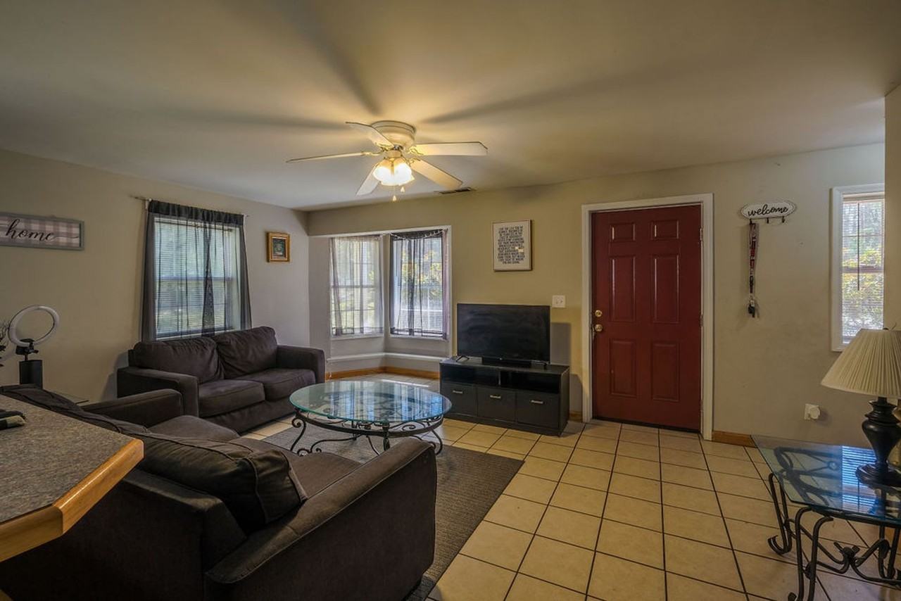 1535 Cedar Shoals Dr #A - Photo 5 of 17
