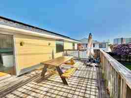 featured image of 723 Sailfish Dr #1