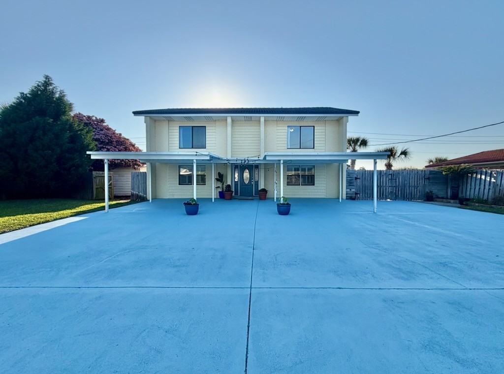 723 Sailfish Dr #1 - Photo 2 of 35