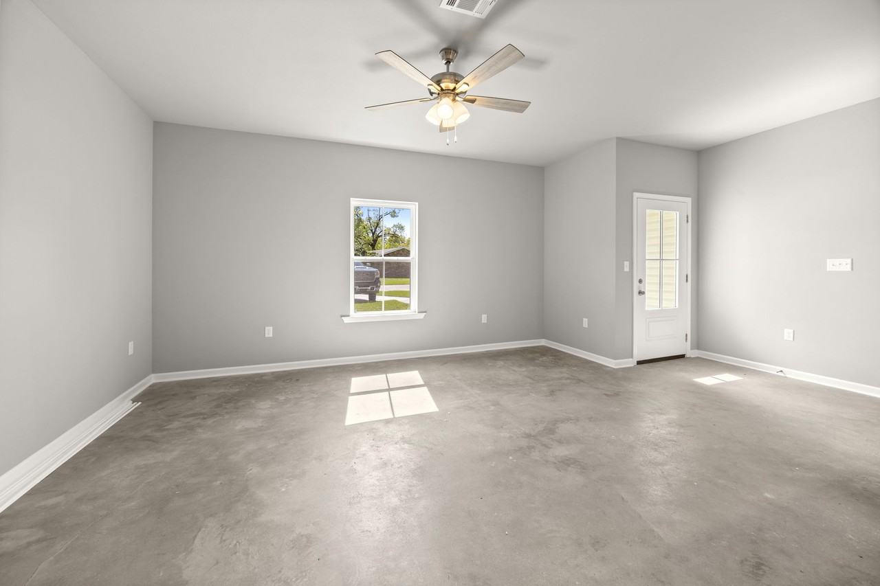 18627 Greenwell Springs Rd #18627-2A - Photo 3 of 20