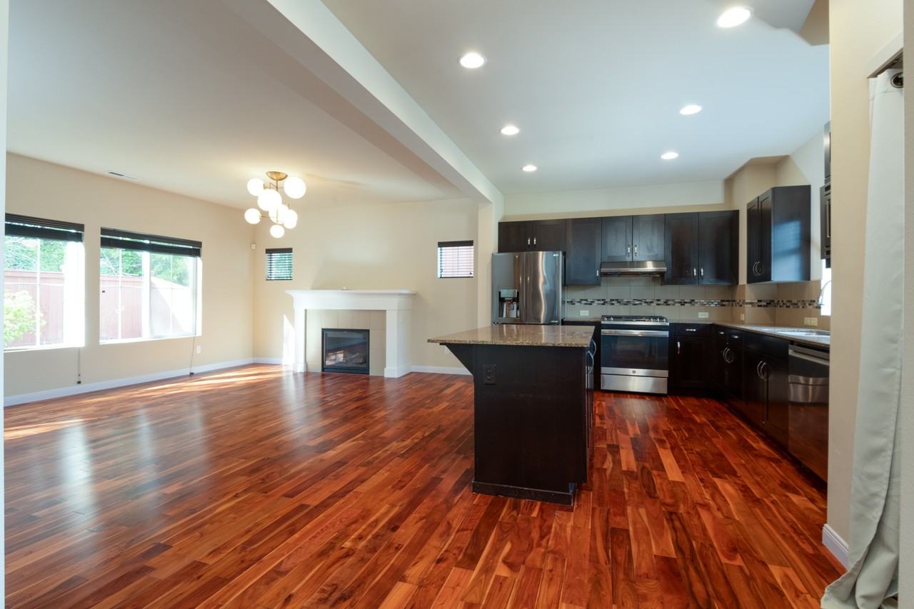 6733 37th Ave S #1 - Photo 3 of 30