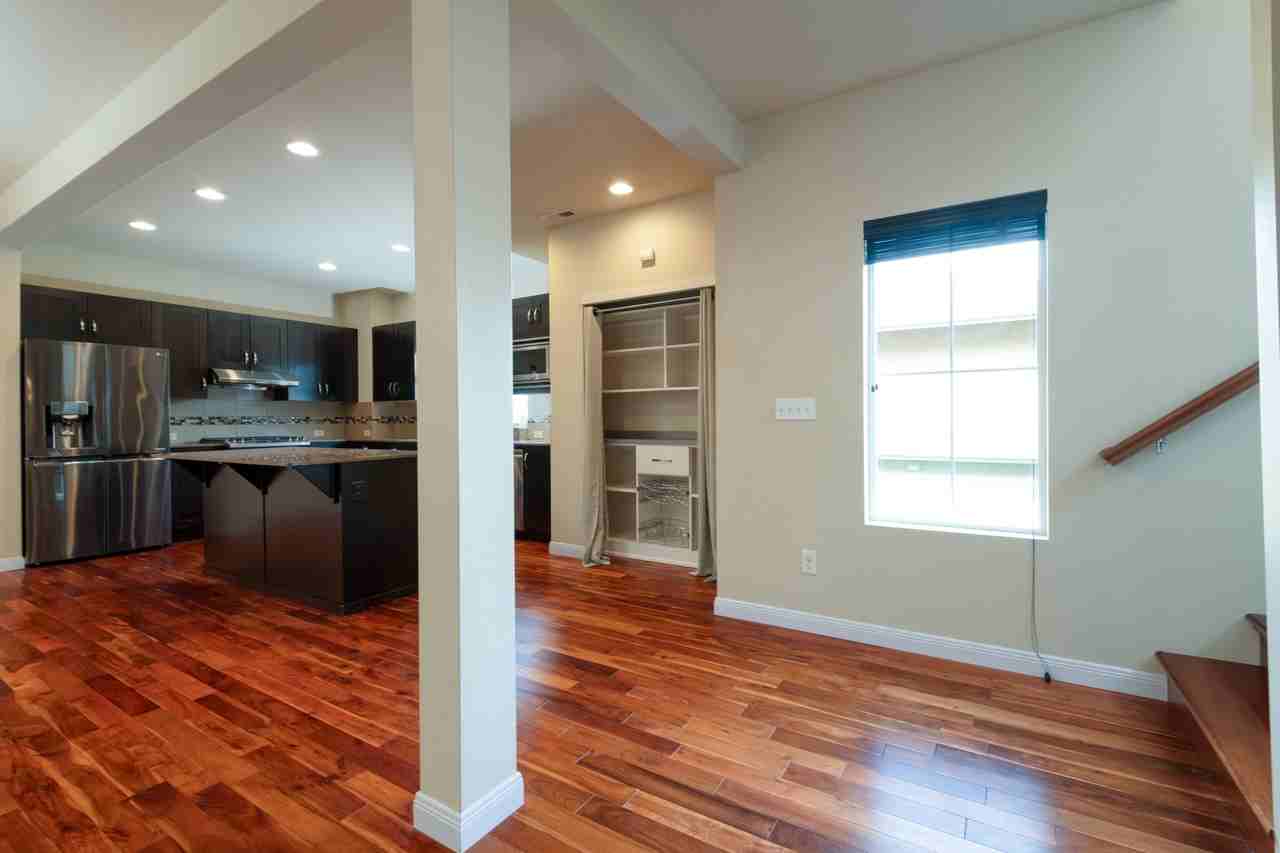 6733 37th Ave S #1 - Photo 6 of 30