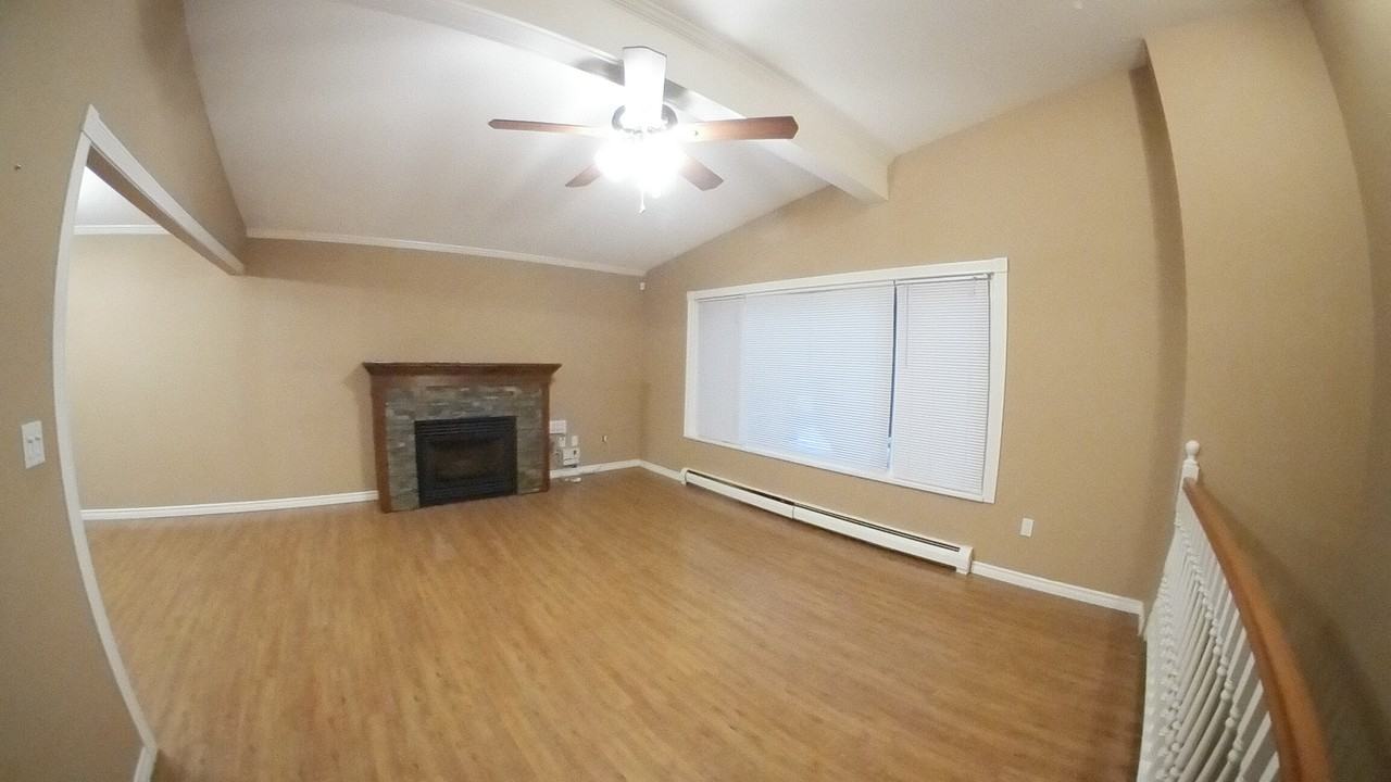 859 Paisley Ave Main Fl - Photo 4 of 12