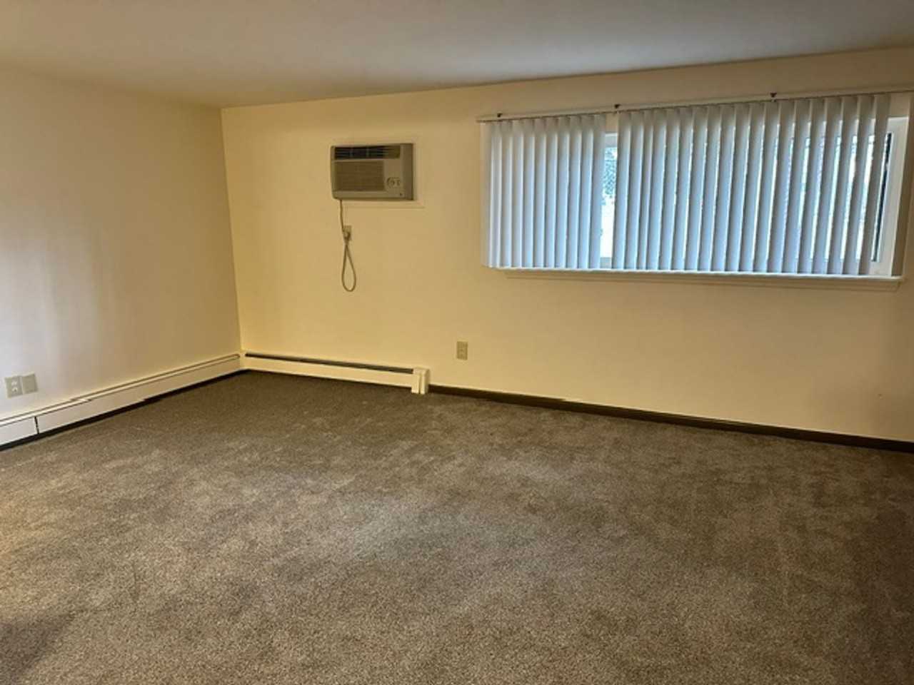Mount Vernon Apartments - Photo 6 of 11