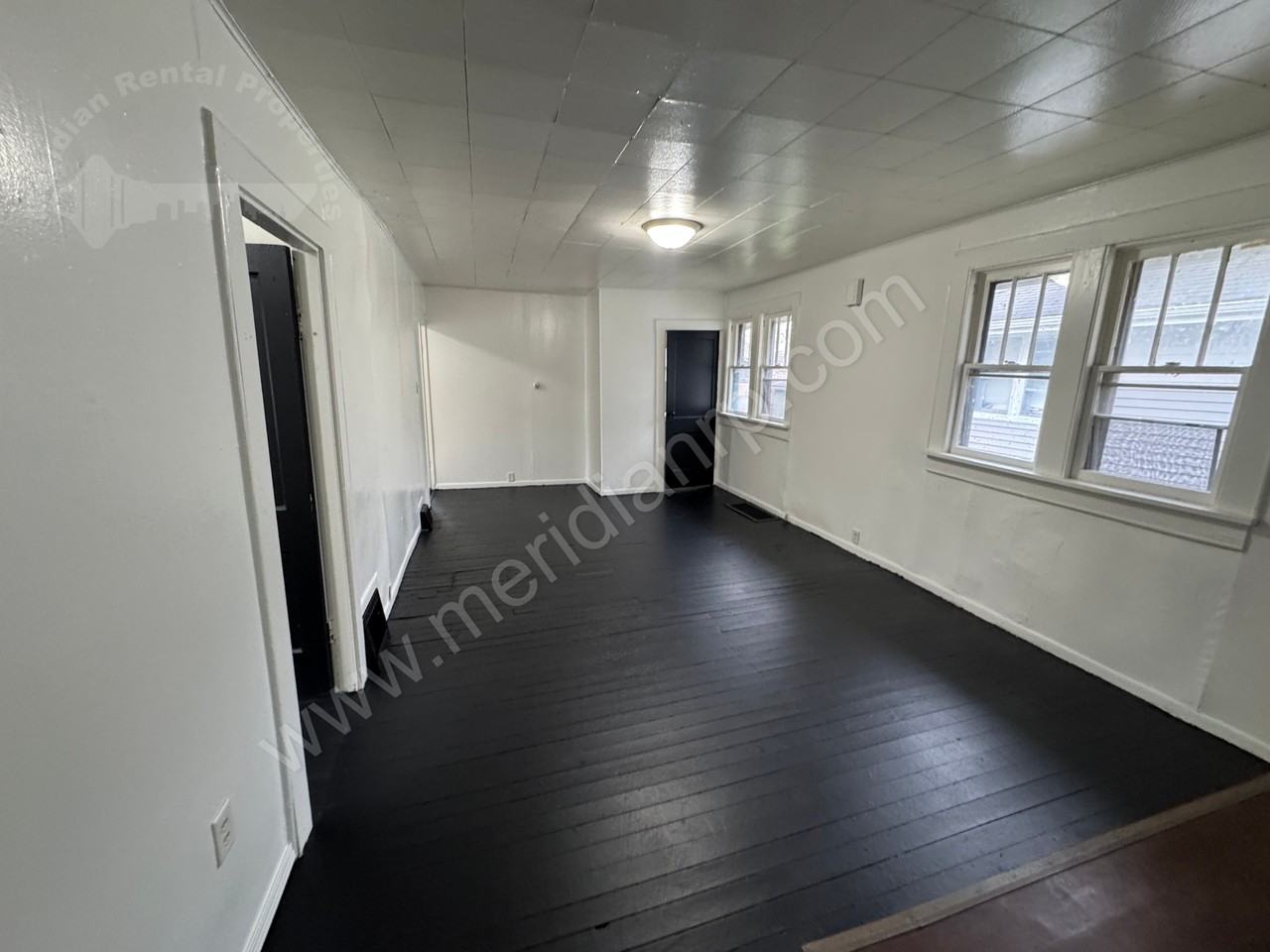 1030 Franklin Ave #1 - Photo 2 of 10