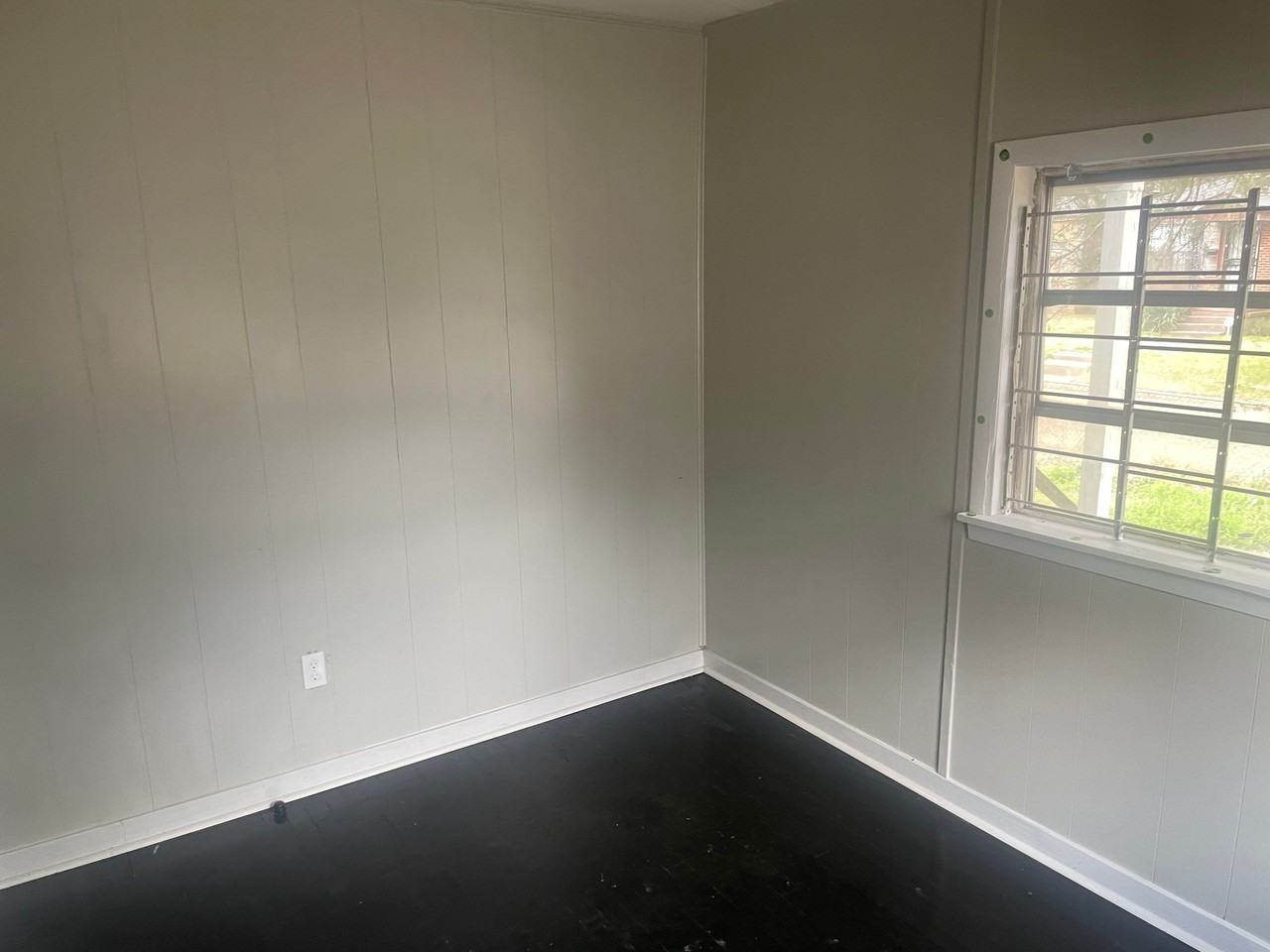 2934 Randolph St #1 - Photo 2 of 5