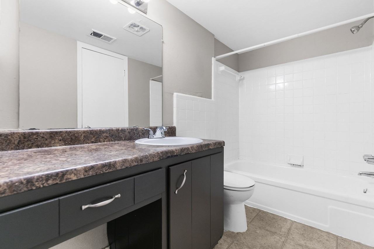 South Hill - Five Points - Photo 4 of 8