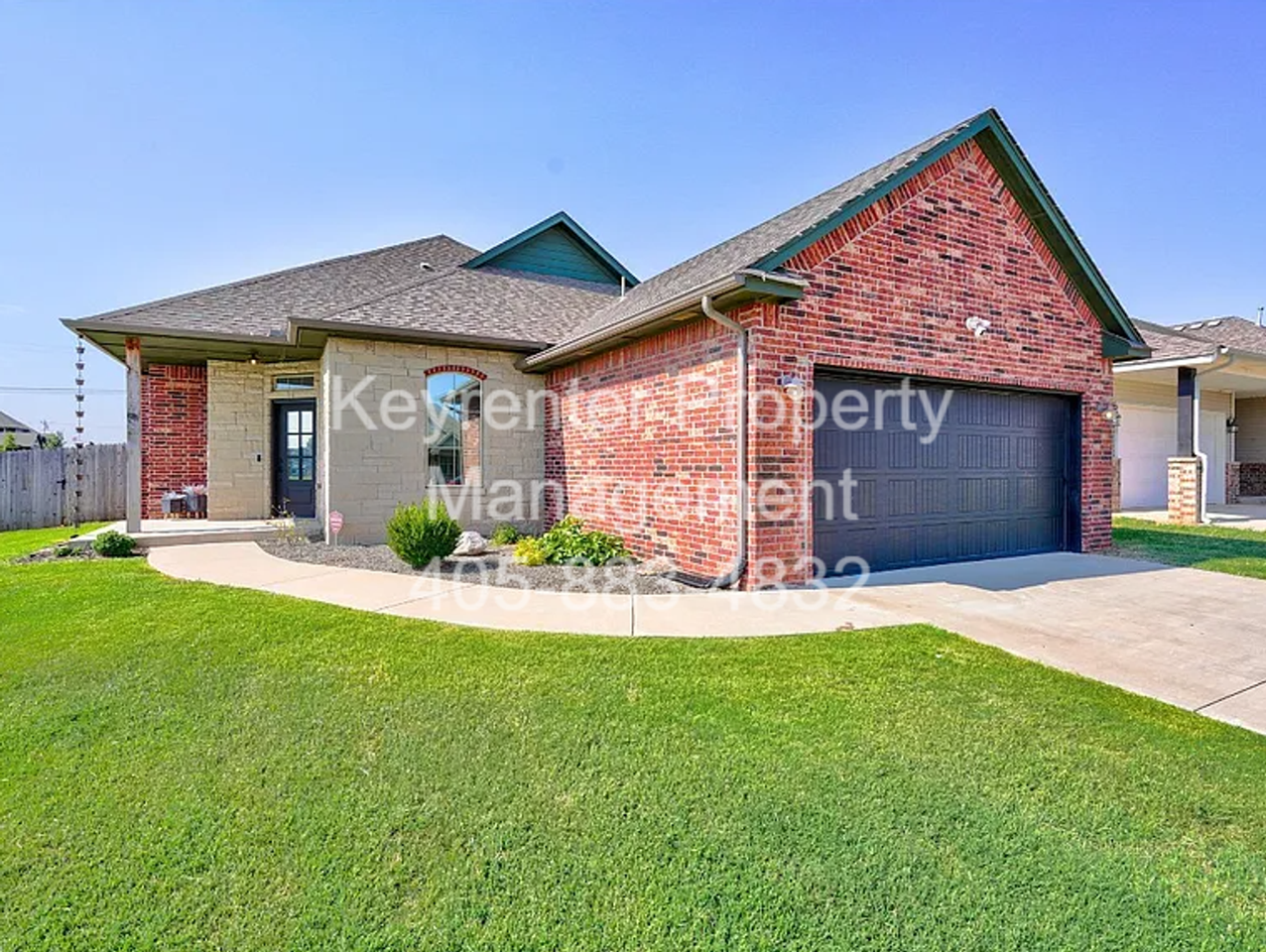 8000 Nw 160th Ter - Photo 2 of 32