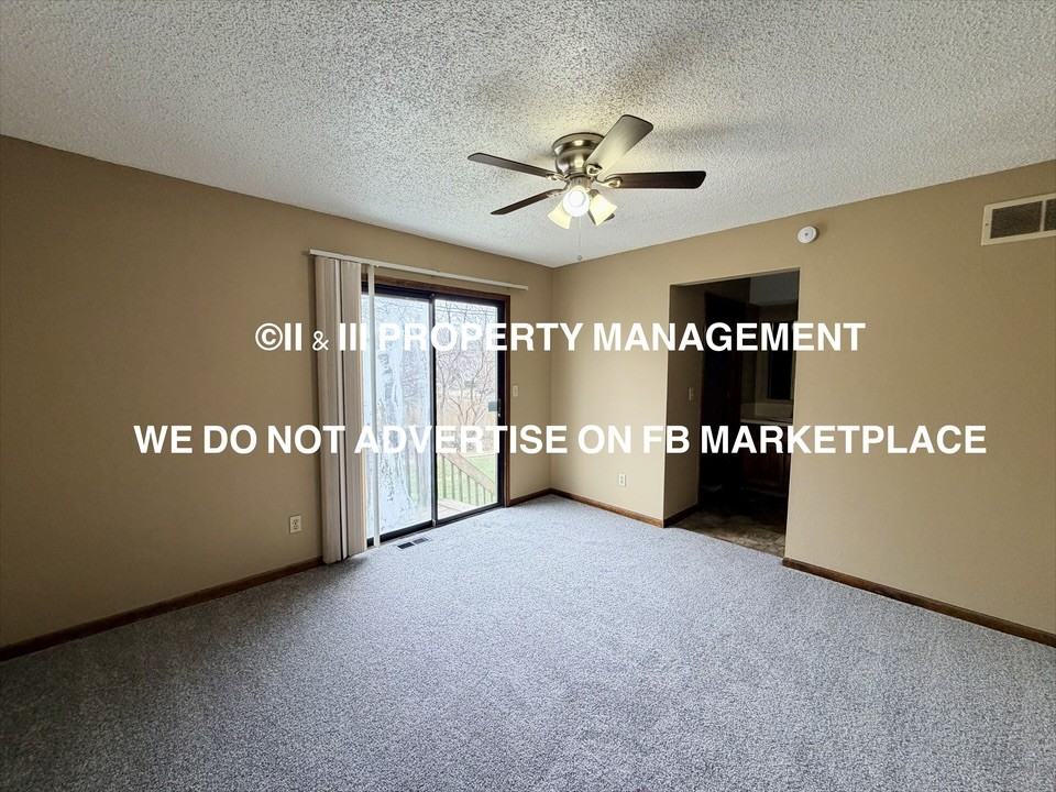 1424 Martway Cir #1 - Photo 7 of 13