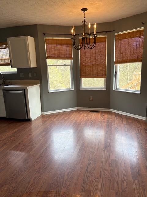 108 Clayburn Dr #33 - Photo 5 of 11