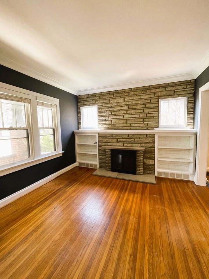 621 Atalanta Ave - Photo 3 of 16