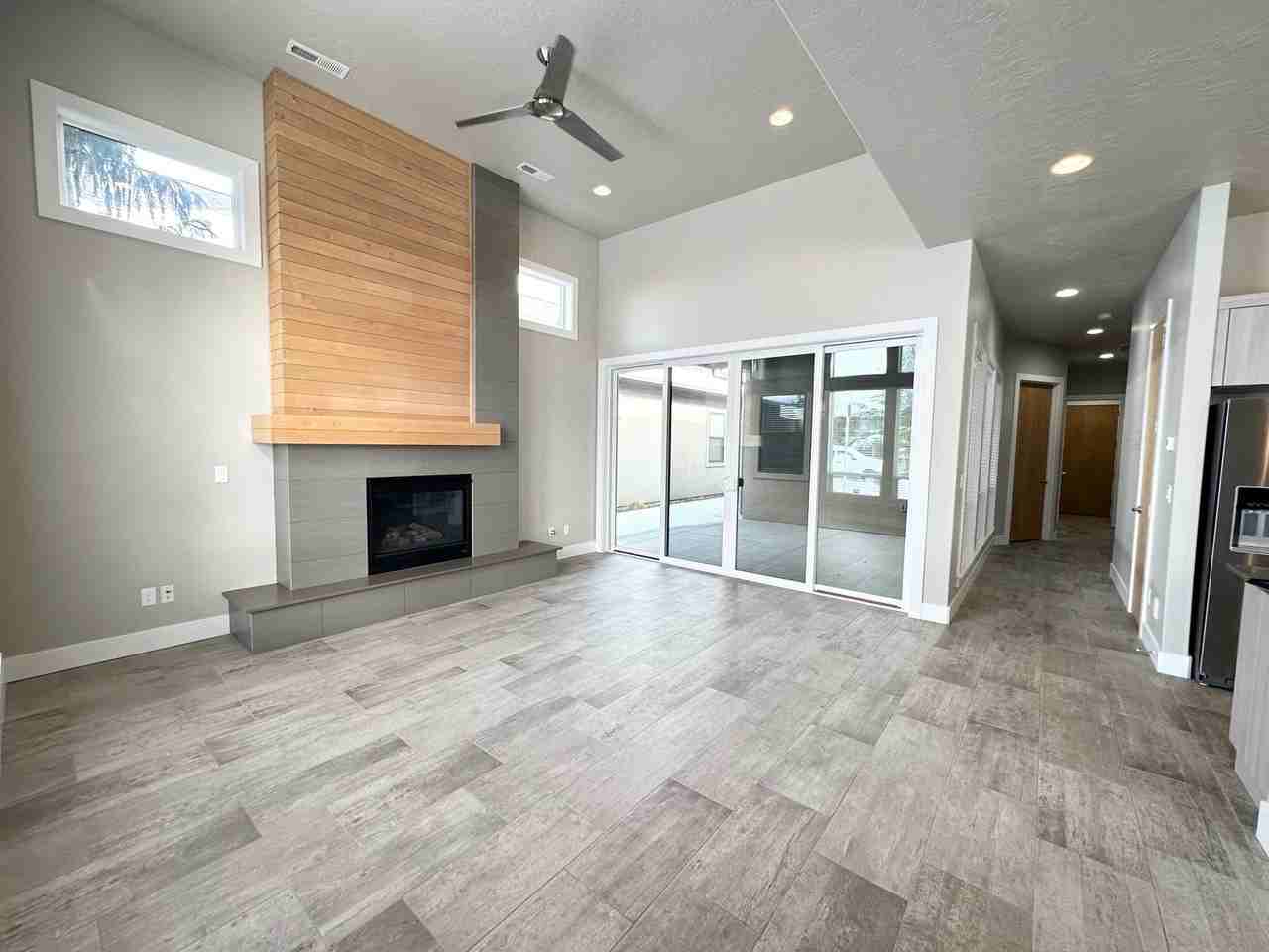 1386 E Lone Shore Dr - Photo 7 of 50