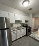 650 Hoyt - Photo 1 of 1