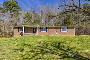 featured image of 195 Ritchey Rd #1