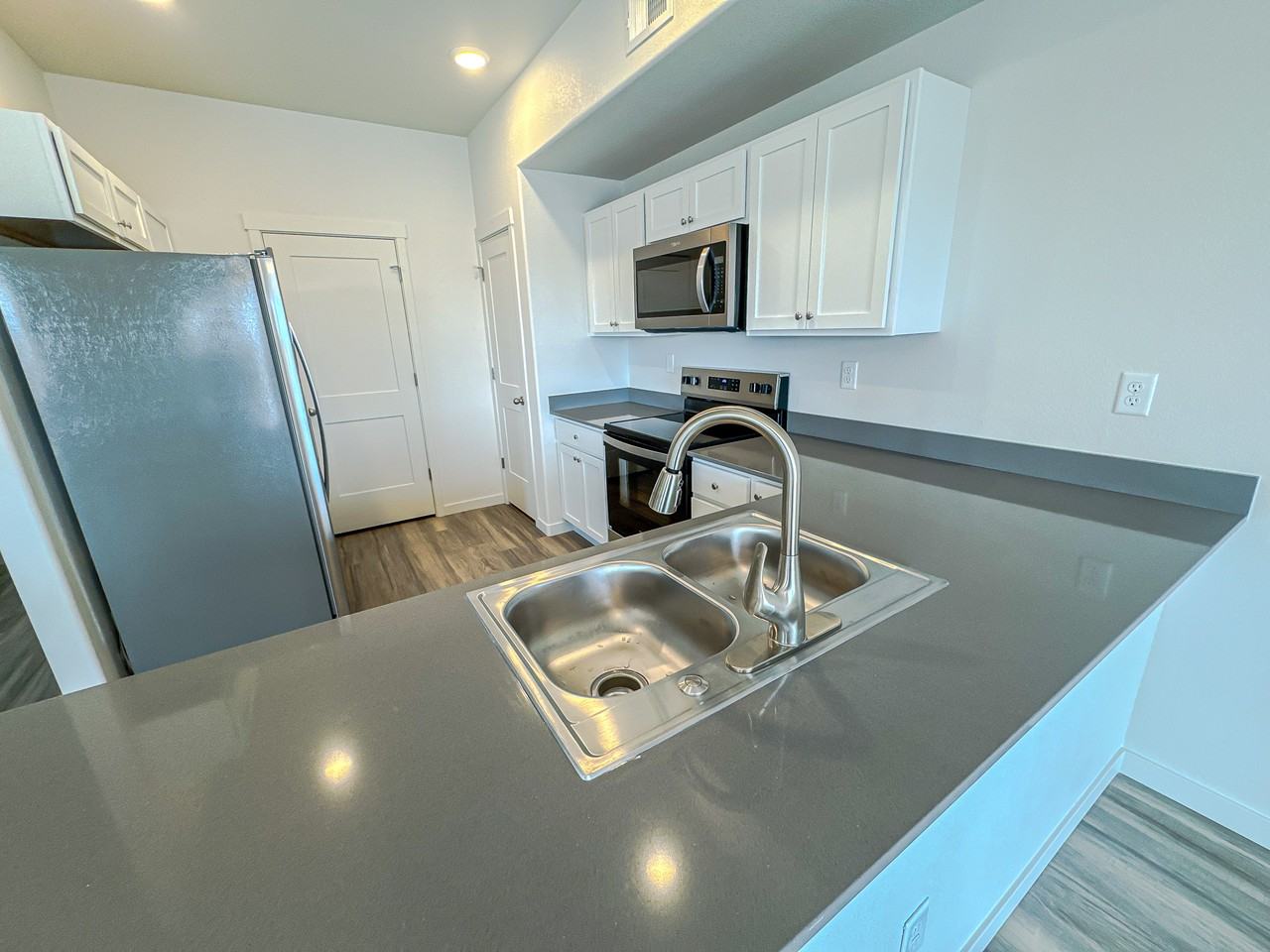 1633 Elsie Jean Trl #1 - Photo 5 of 14